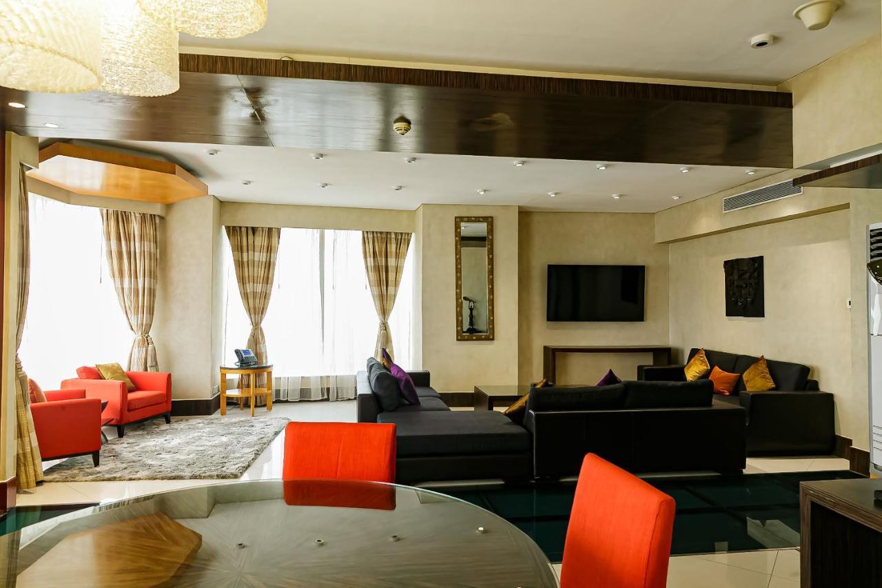Lagos Continental Hotel Екстер'єр фото
